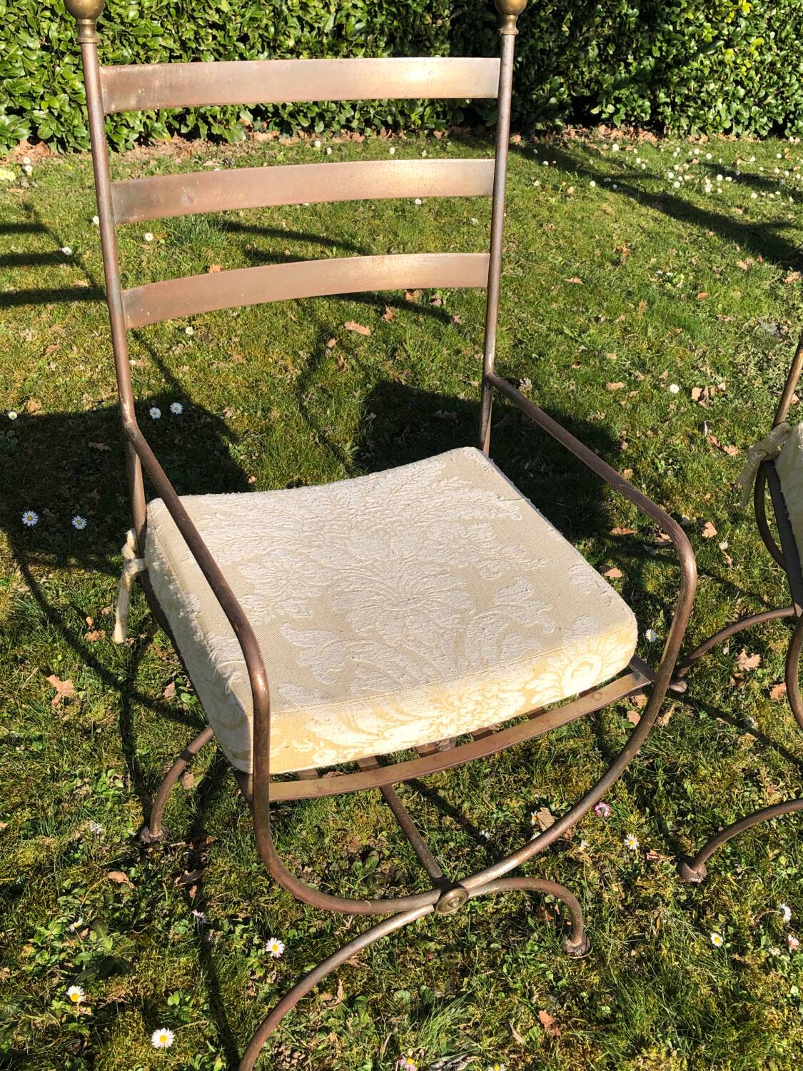 2 metal chairs