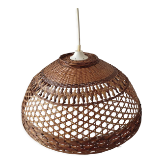 Vintage suspension in woven wicker