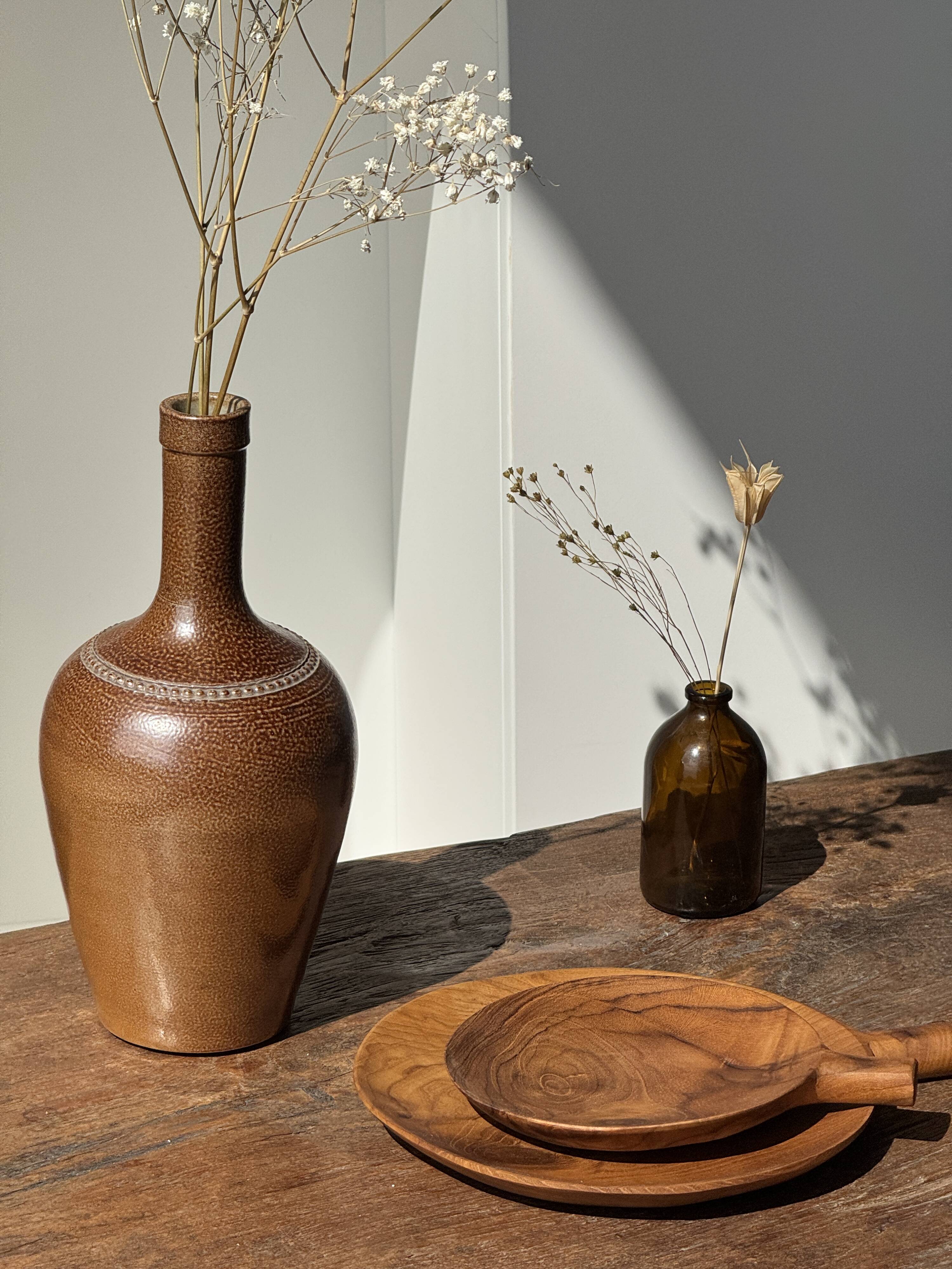 Sandstone demijohn in Pont des Vernes, France