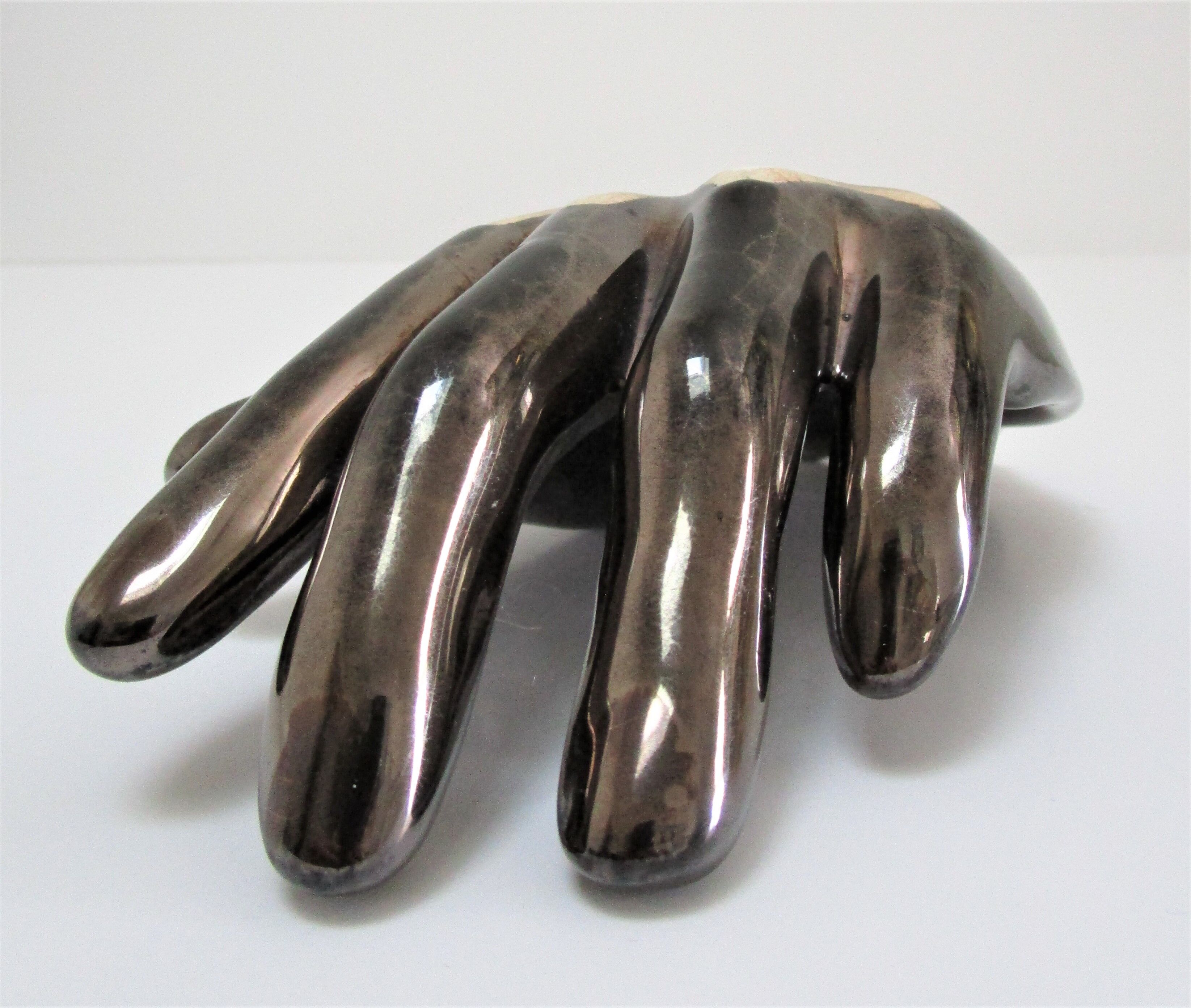 Empty pocket hand ceramic black design 60s