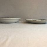 Pair ancient dishes Terre de fer