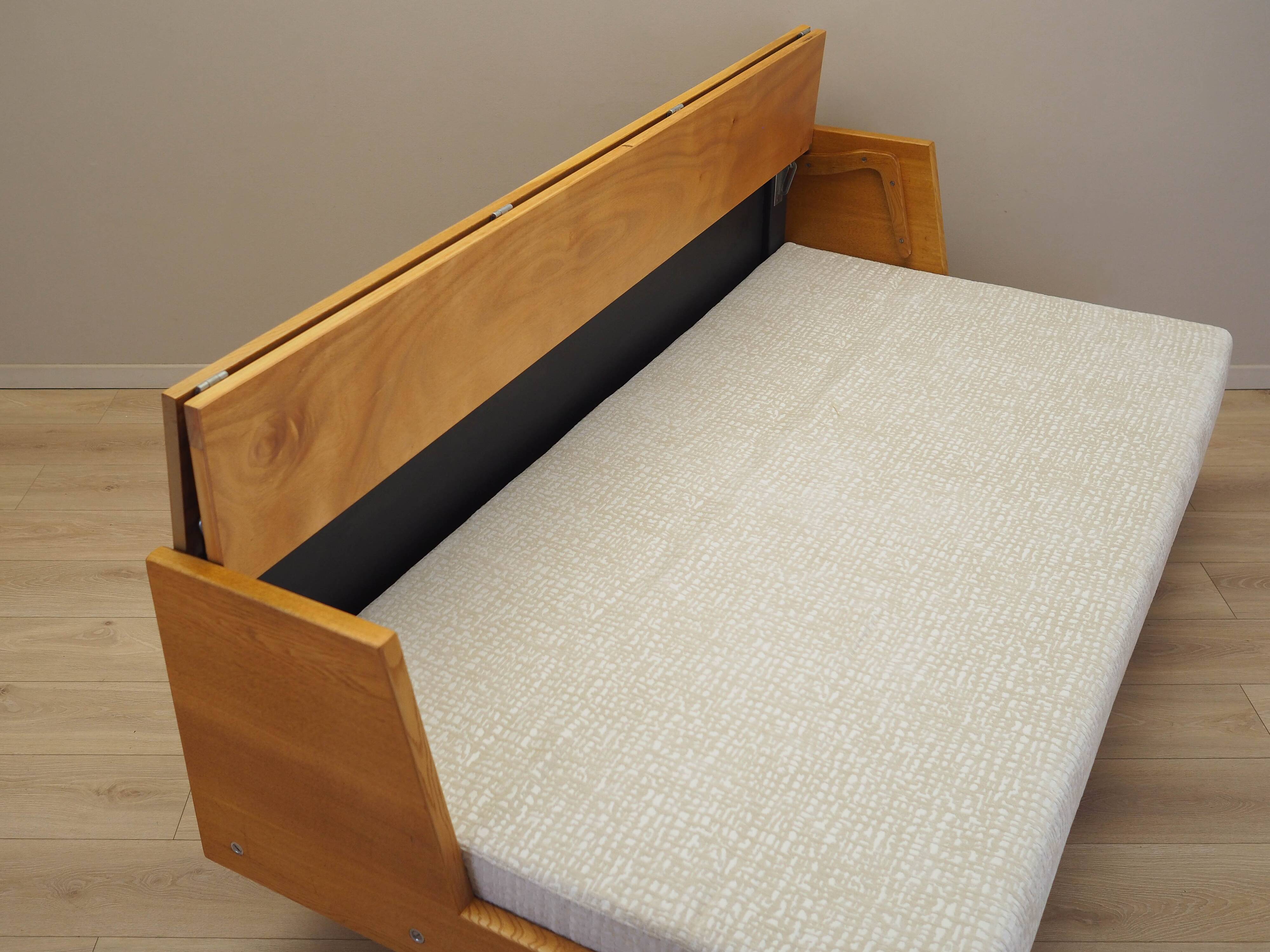 Canapé en chêne, design danois, années 1960, designer : Hans J. Wegner, fabricant : Get