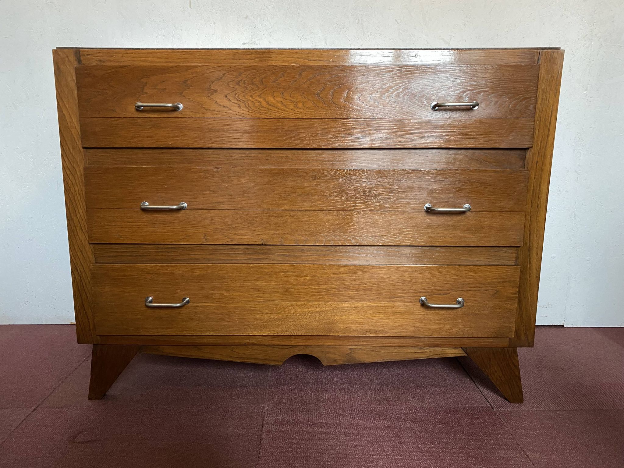 Vintage chest of drawers around 1960 - 3 drawers -Medium oak color - Compass feet -Very good condition