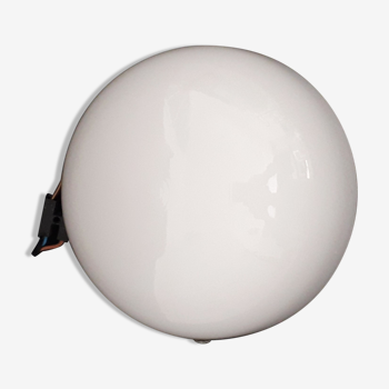 Vintage ceiling lamp - White opaline globe - 70s