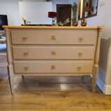 Commode en bois peint