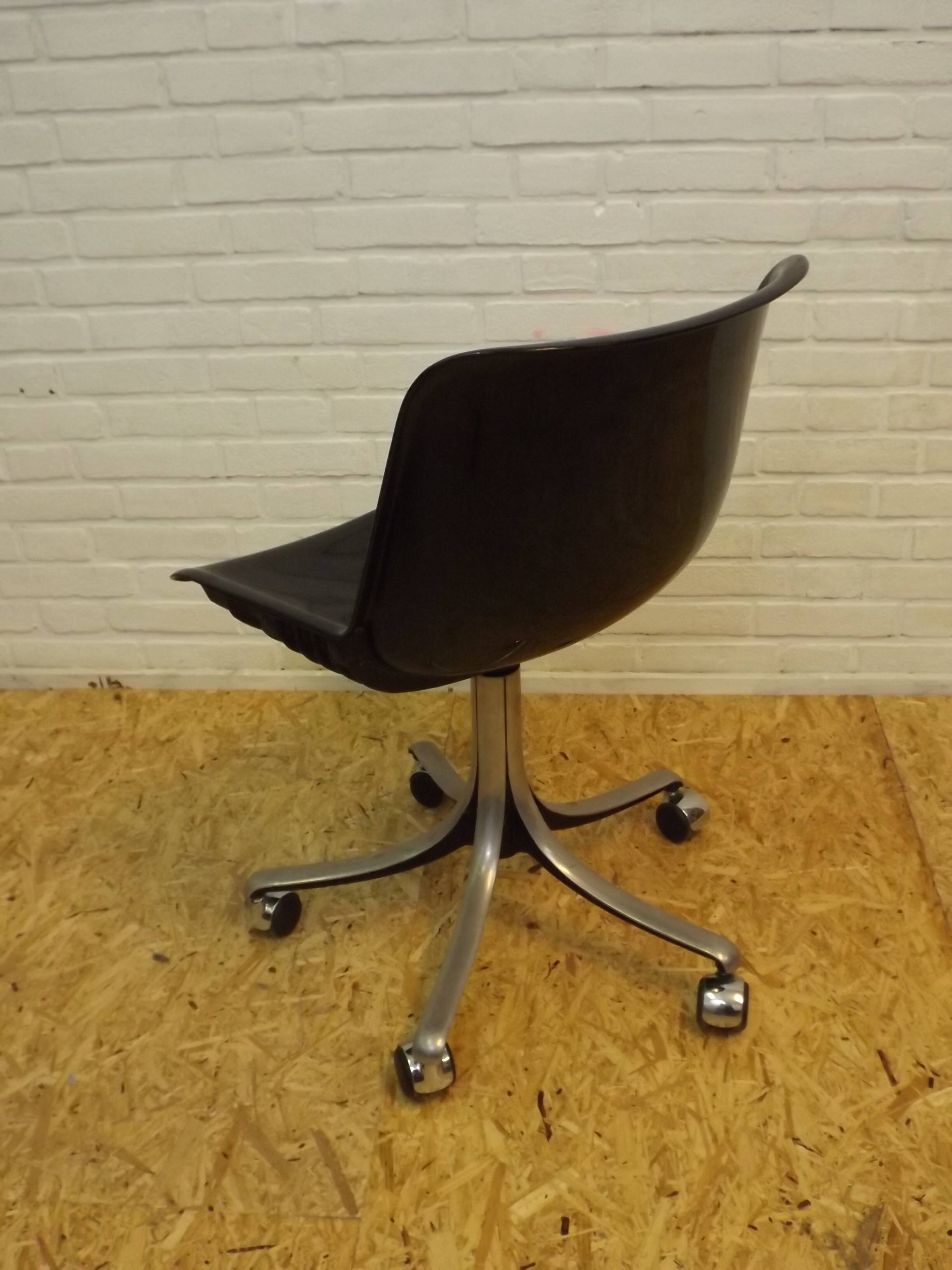 Tecno Modus office chair