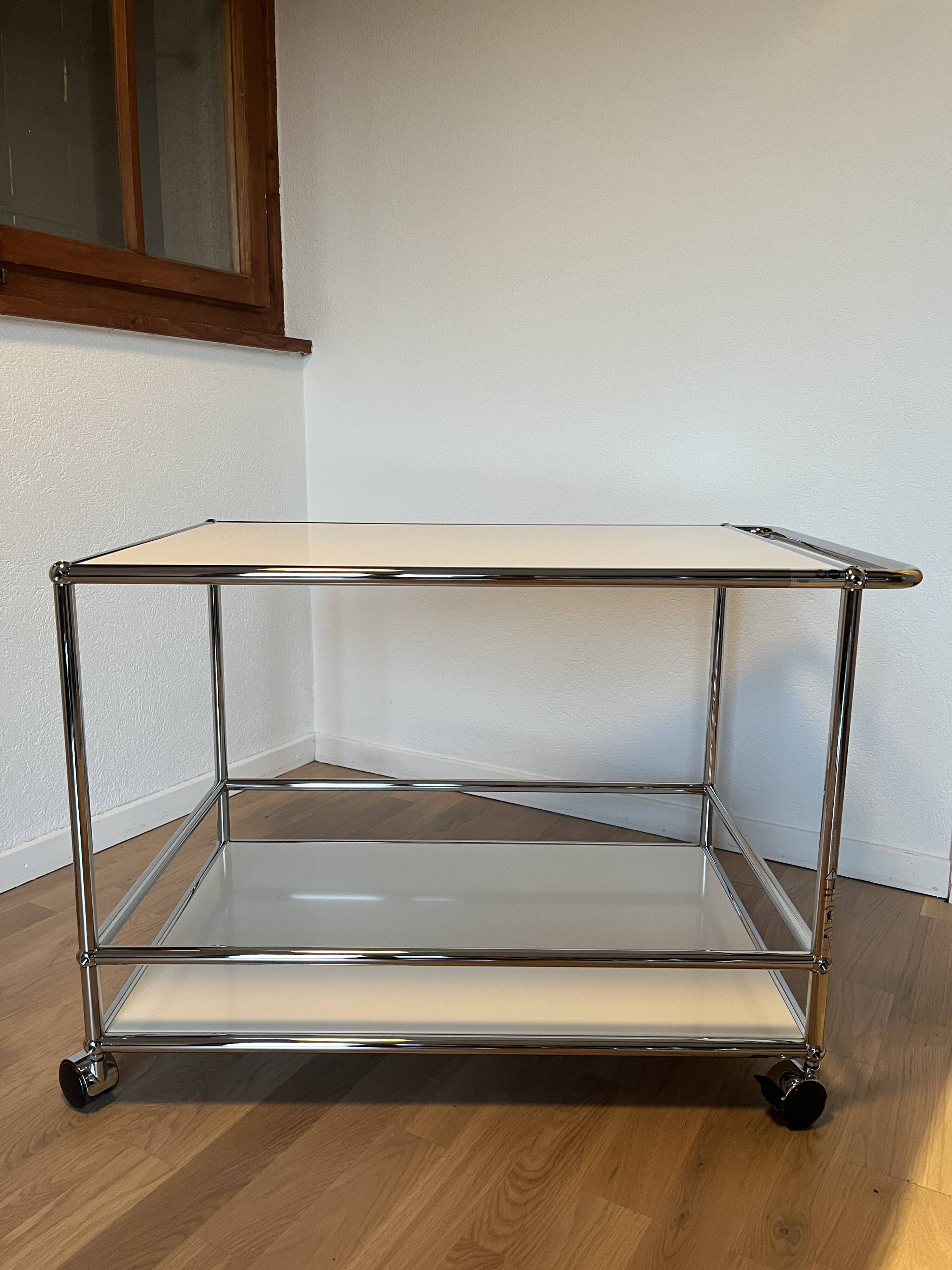 USM Haller Serving Trolley in Pure White