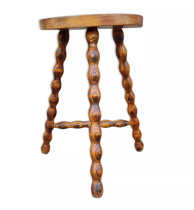 Tripod stool
