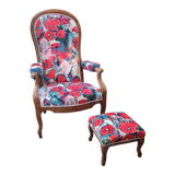 Fauteuil et repose-pied Voltaire