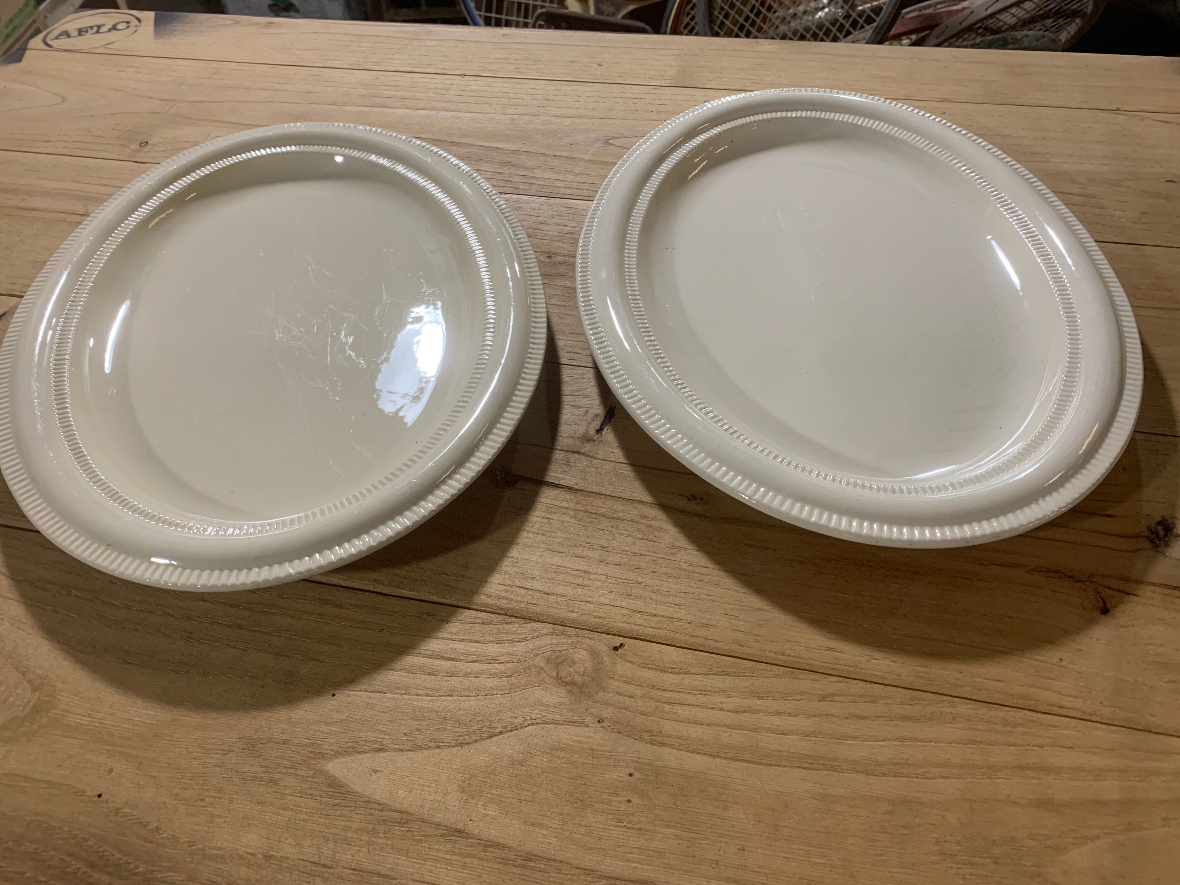2 oval dishes marked boch Frères La Louvière Belgian