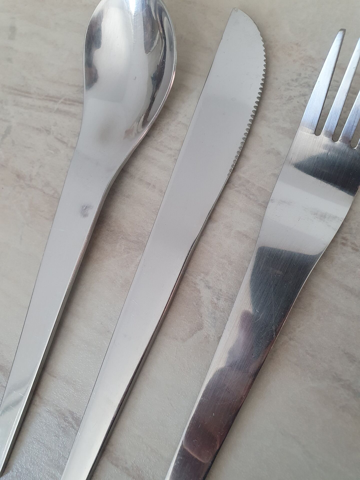 18 stainless steel Space Age place settings / Spoon Fork Knife