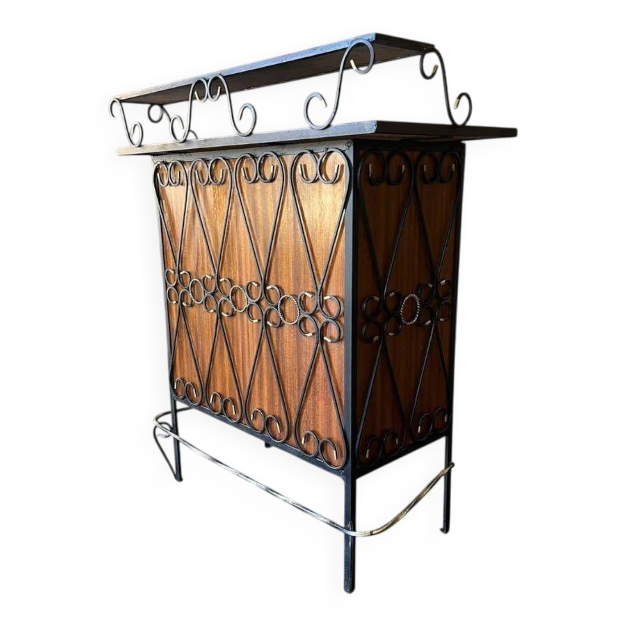 Vintage wooden bar counter with ceramic accents.