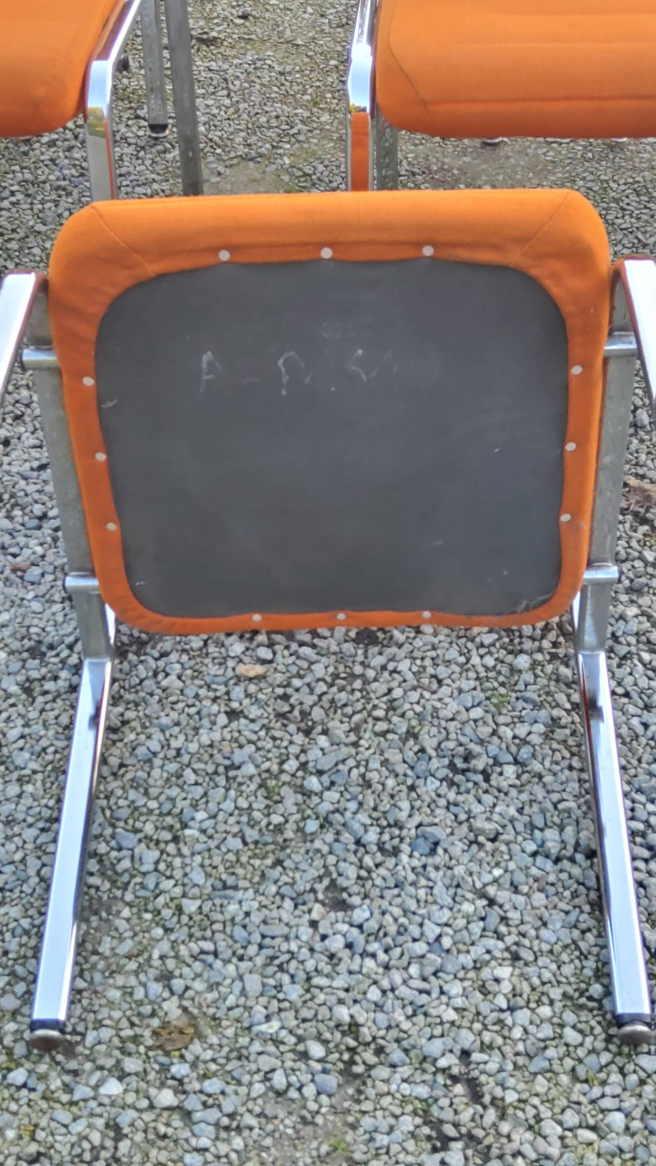 Set of 6 designer chairs from the 70s orange fabrics and chrome tubes