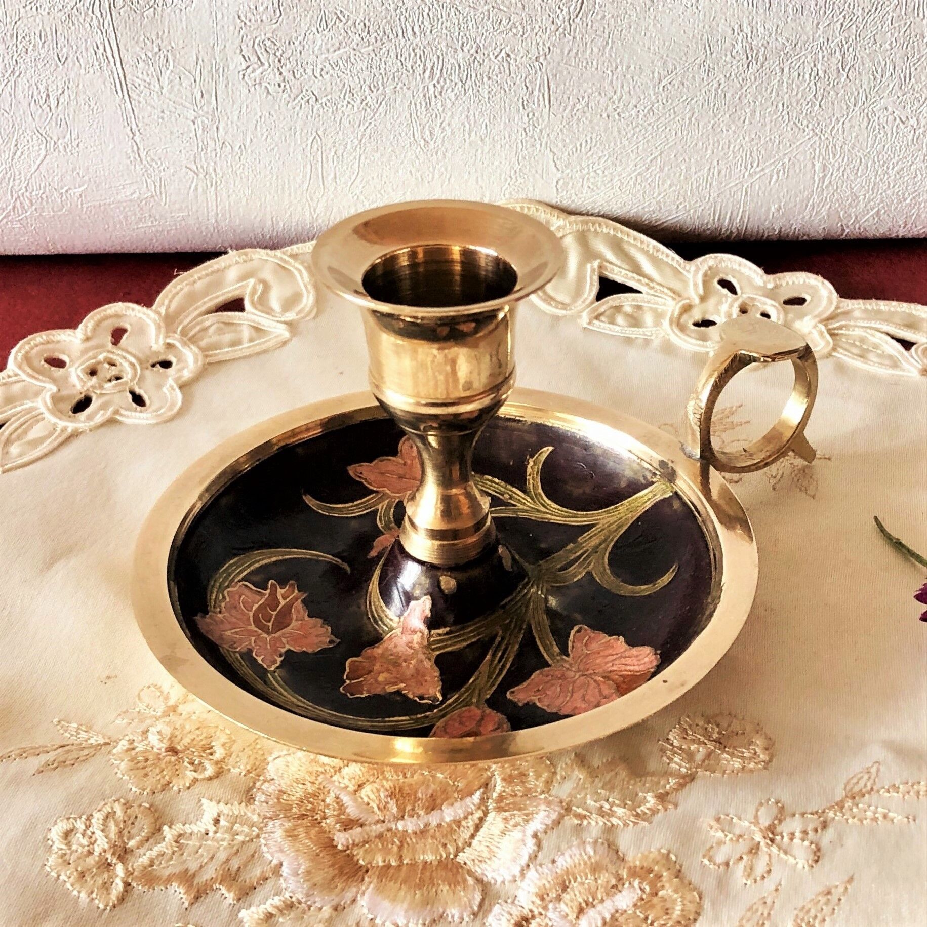 Hand candle holder brass partitioned floral decoration