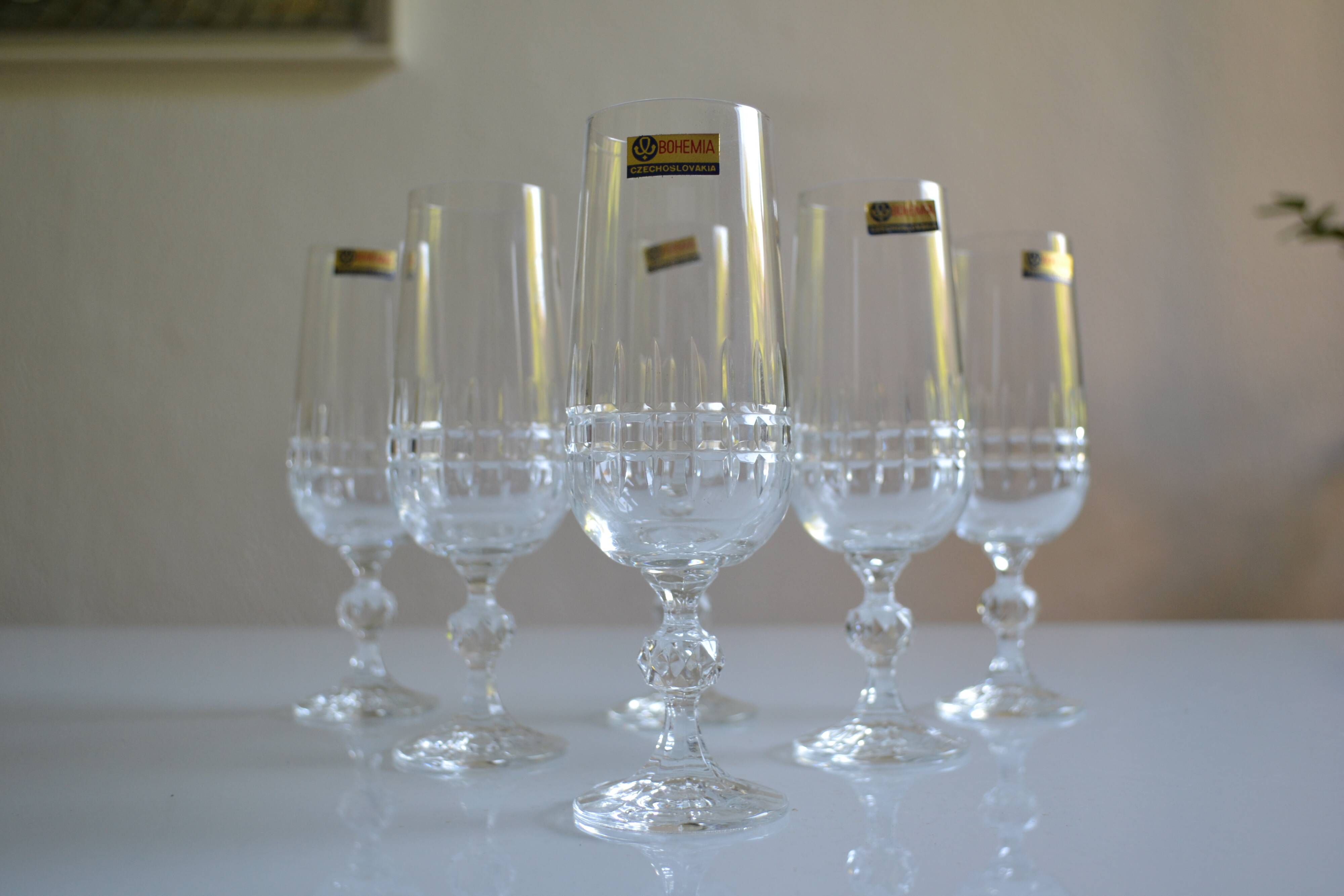 6 champagne flutes in Bohemian crystal Czechoslovakia