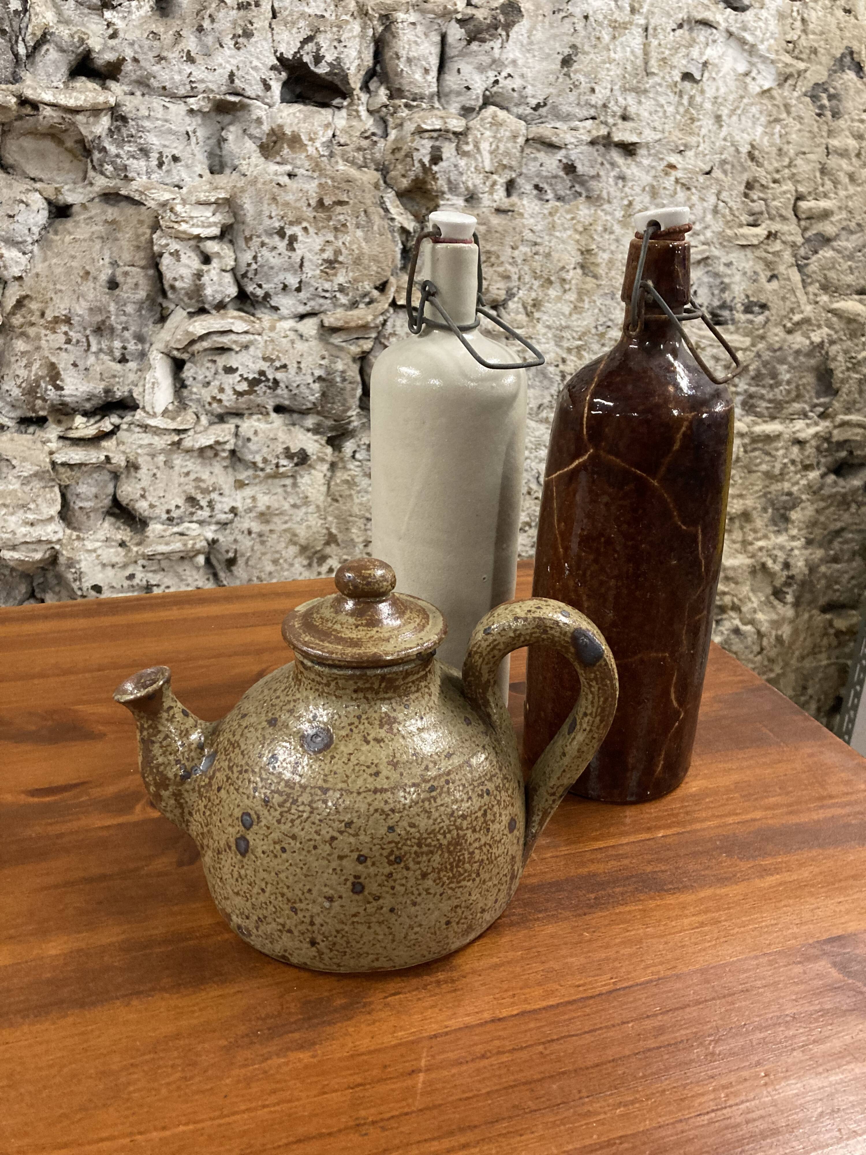 Breton stoneware teapot / vintage glazed ceramic pottery