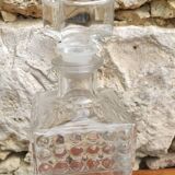 ancienne carafe à whisky en verre