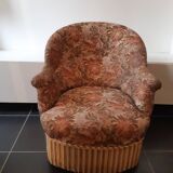Toad armchair