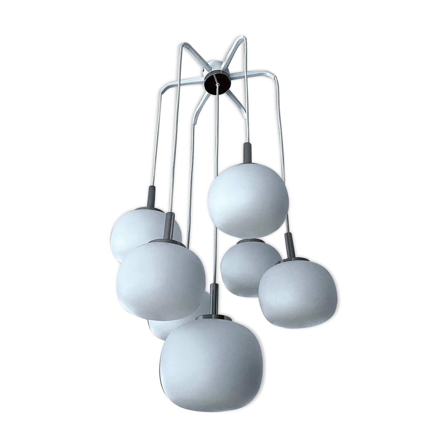 Grand Lustre Cascade, Globes Opaline Chrome, Years 70