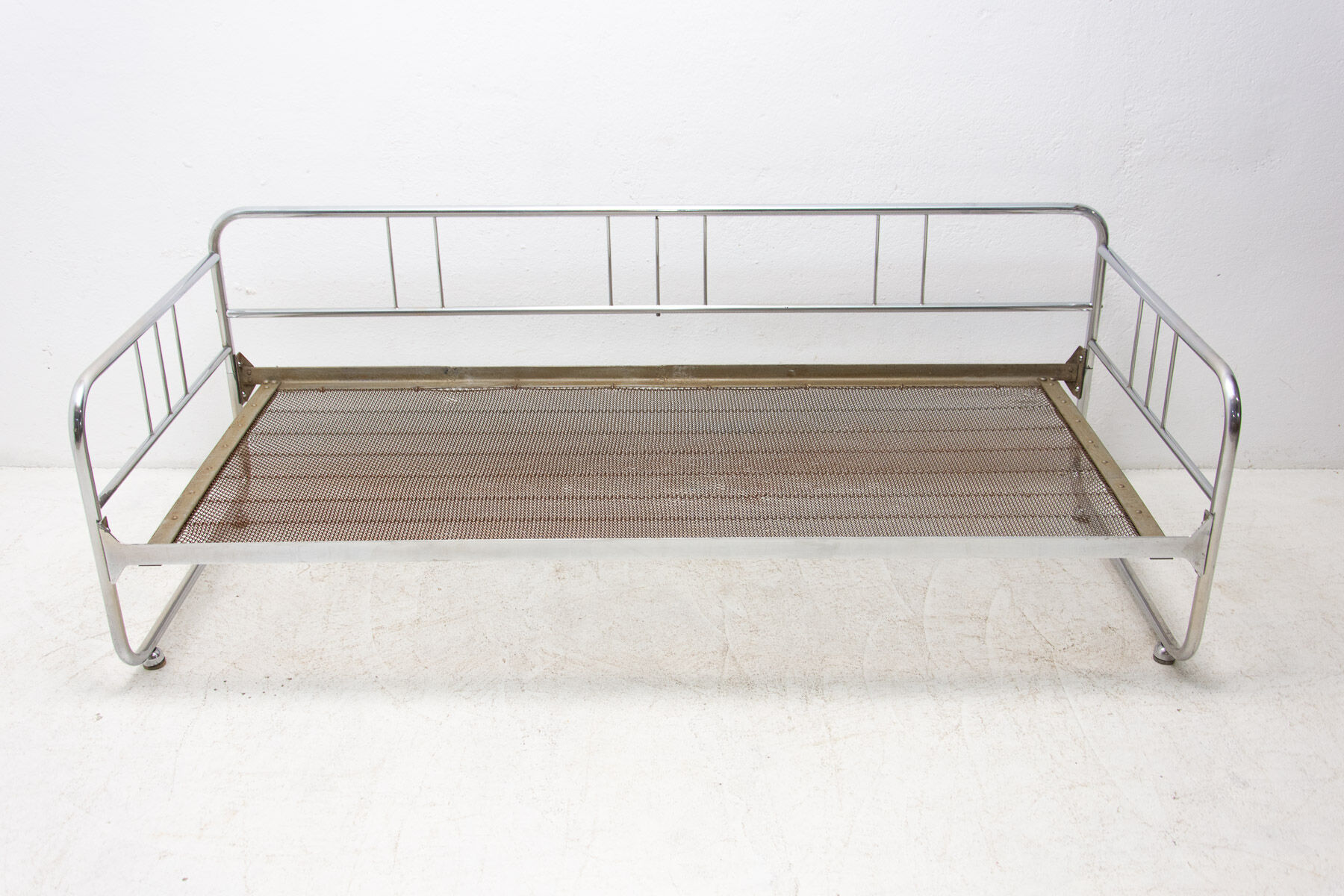 Canapé Bauhaus en acier tubulaire, années 1930, bohême