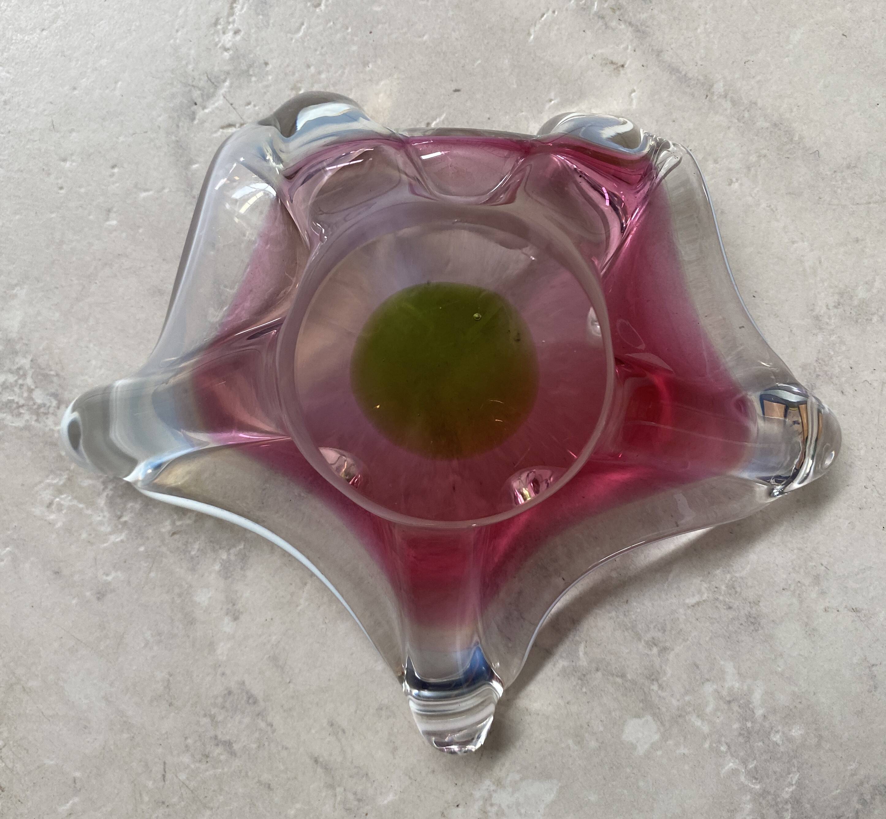 Pink and green Glass bowl by Josef Hospodka 1960s