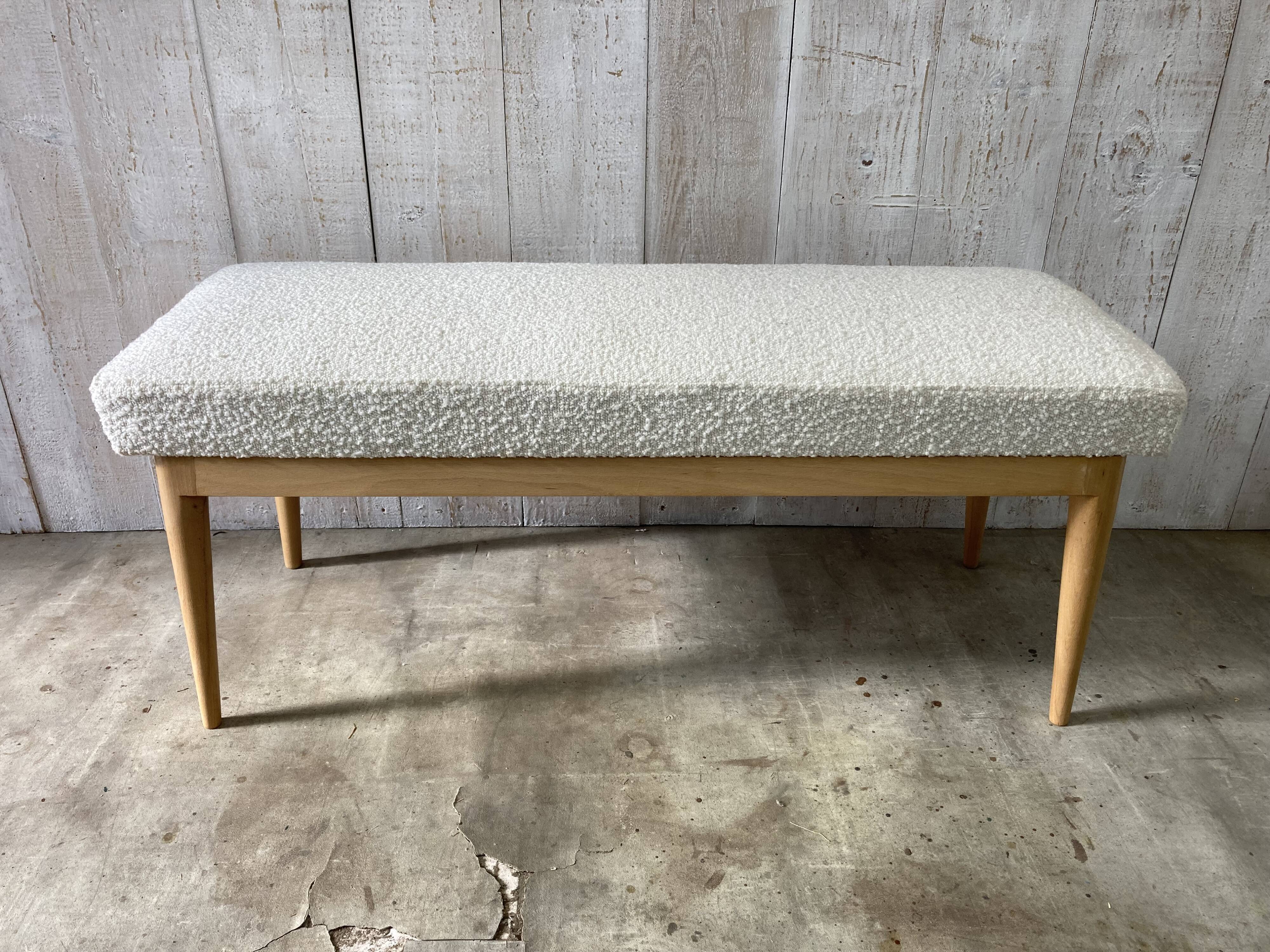 Scandinavian bench