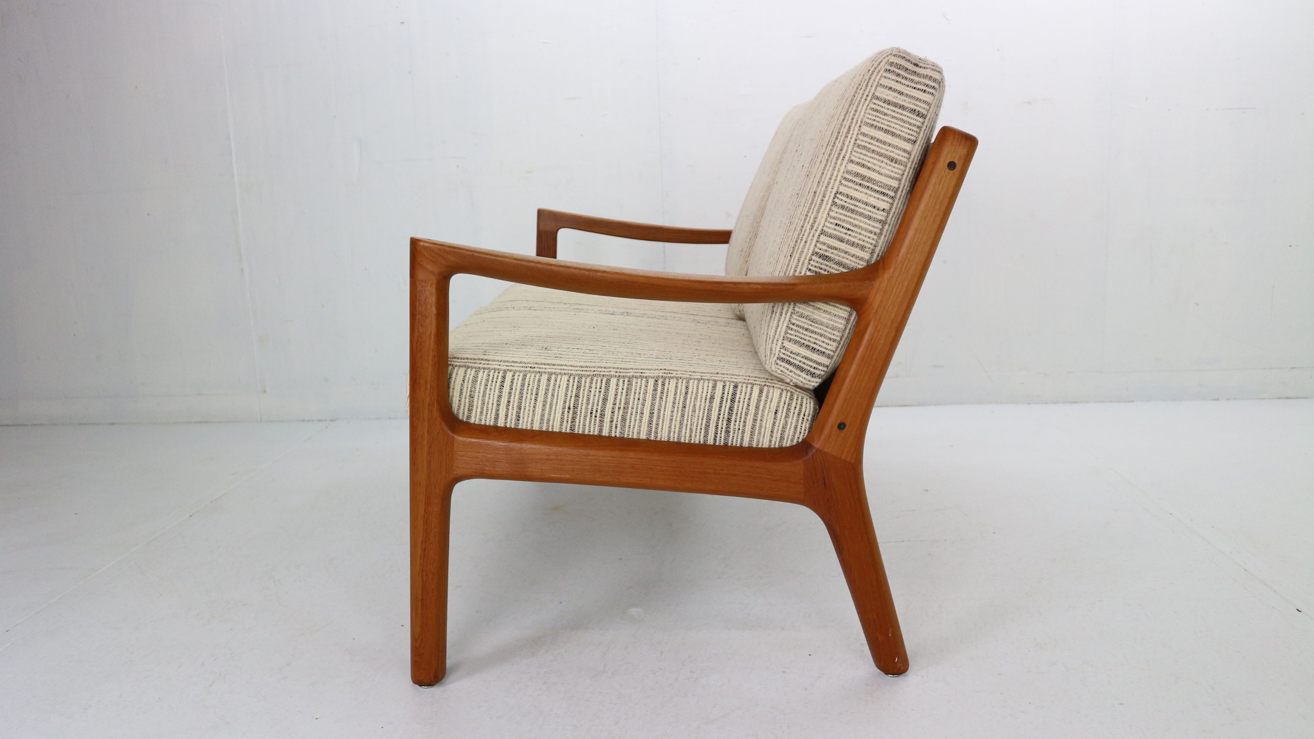 Ole Wanscher Senator 166 Teak 2-Seater Sofa for France & Søn, 1960 Denmark