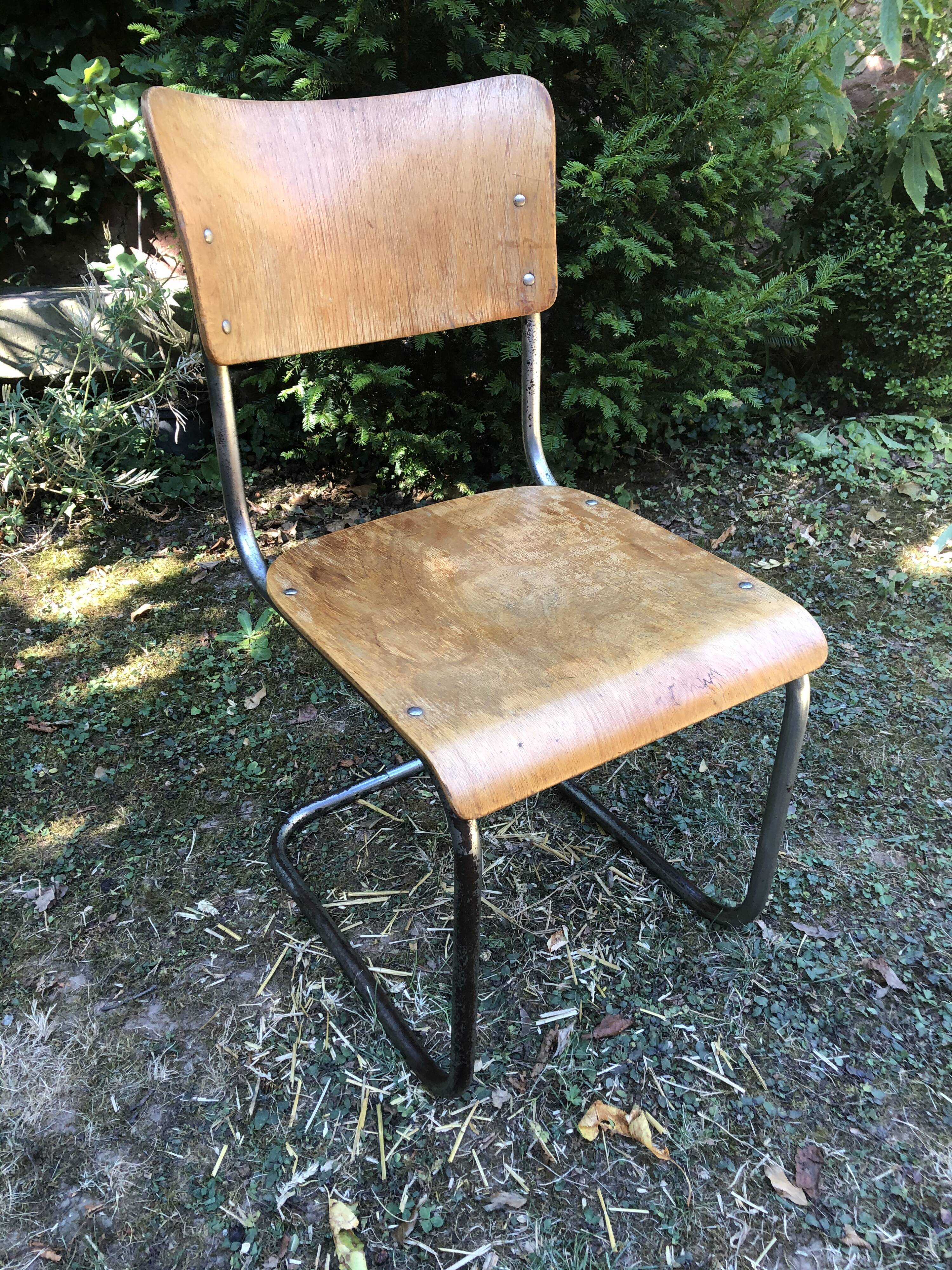 Modernist S43 chair by Mart Stam Bauhaus circa 1930