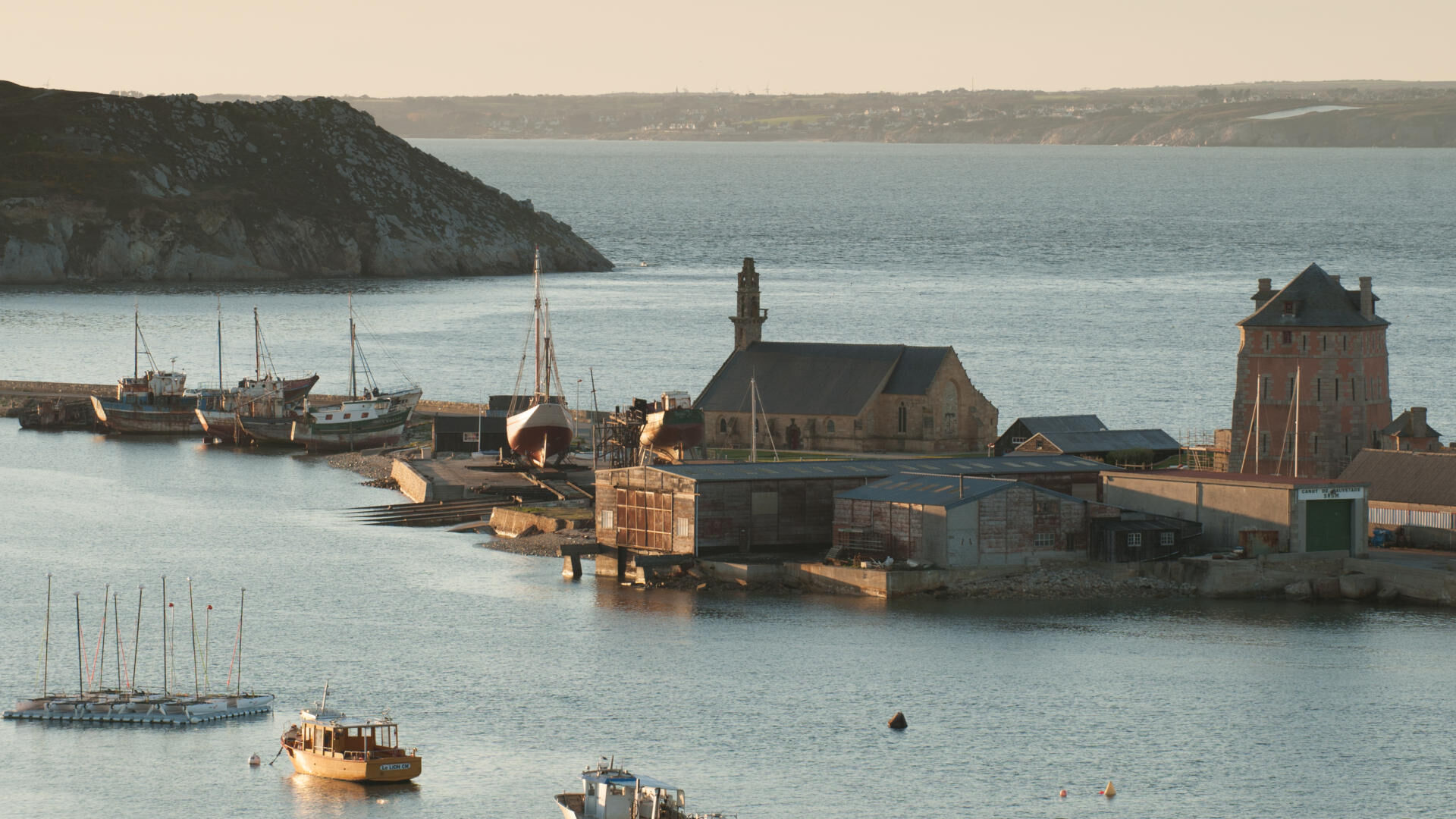 Marine painting of Camaret-sur-mer