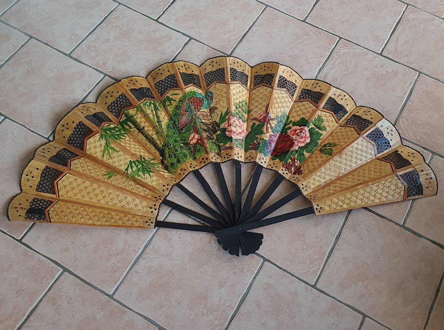 Wall fan