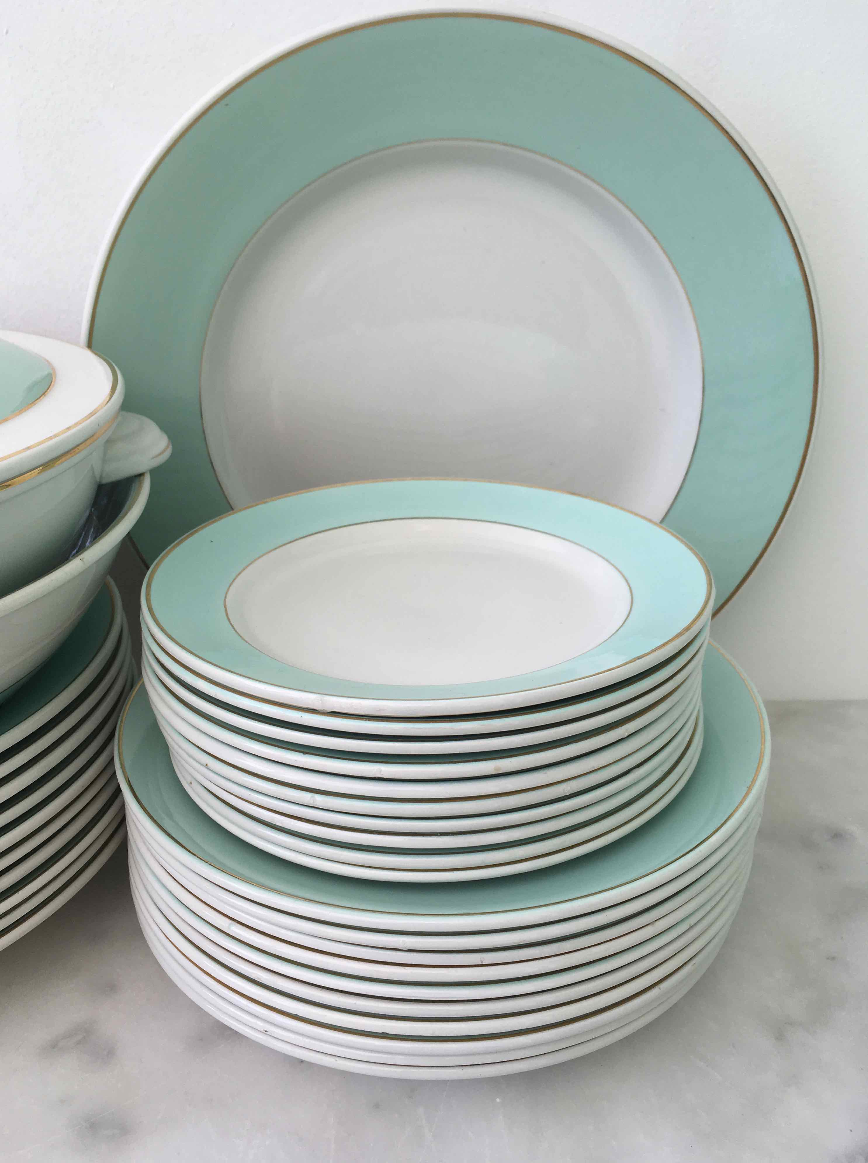 Service plates Lunéville 37 pieces for 10 people