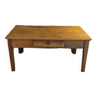 Table basse de ferme