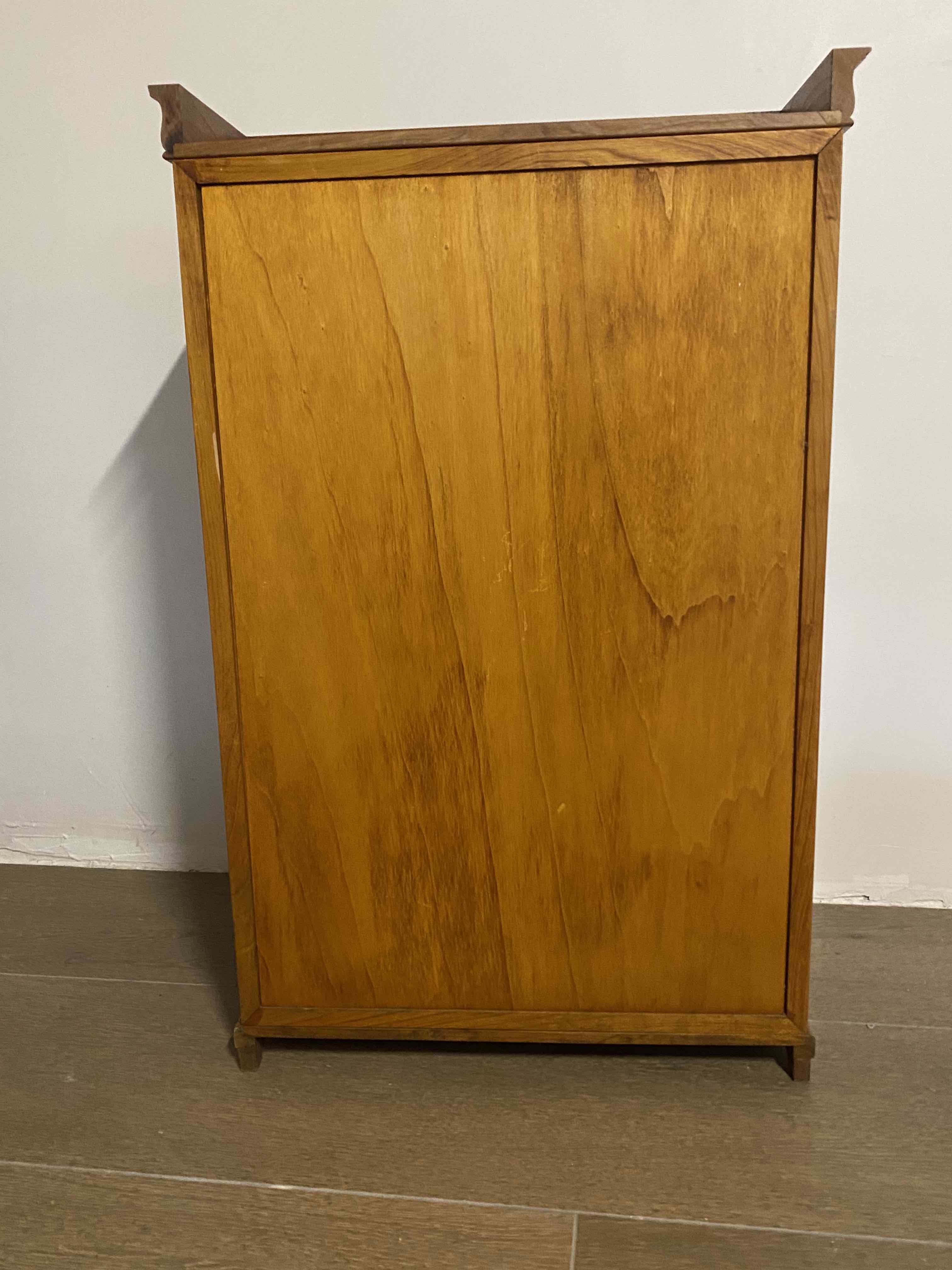 Children's toy cupboard