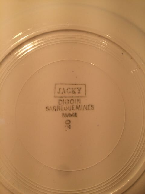 Set of 9 dinner plates Saarguemines