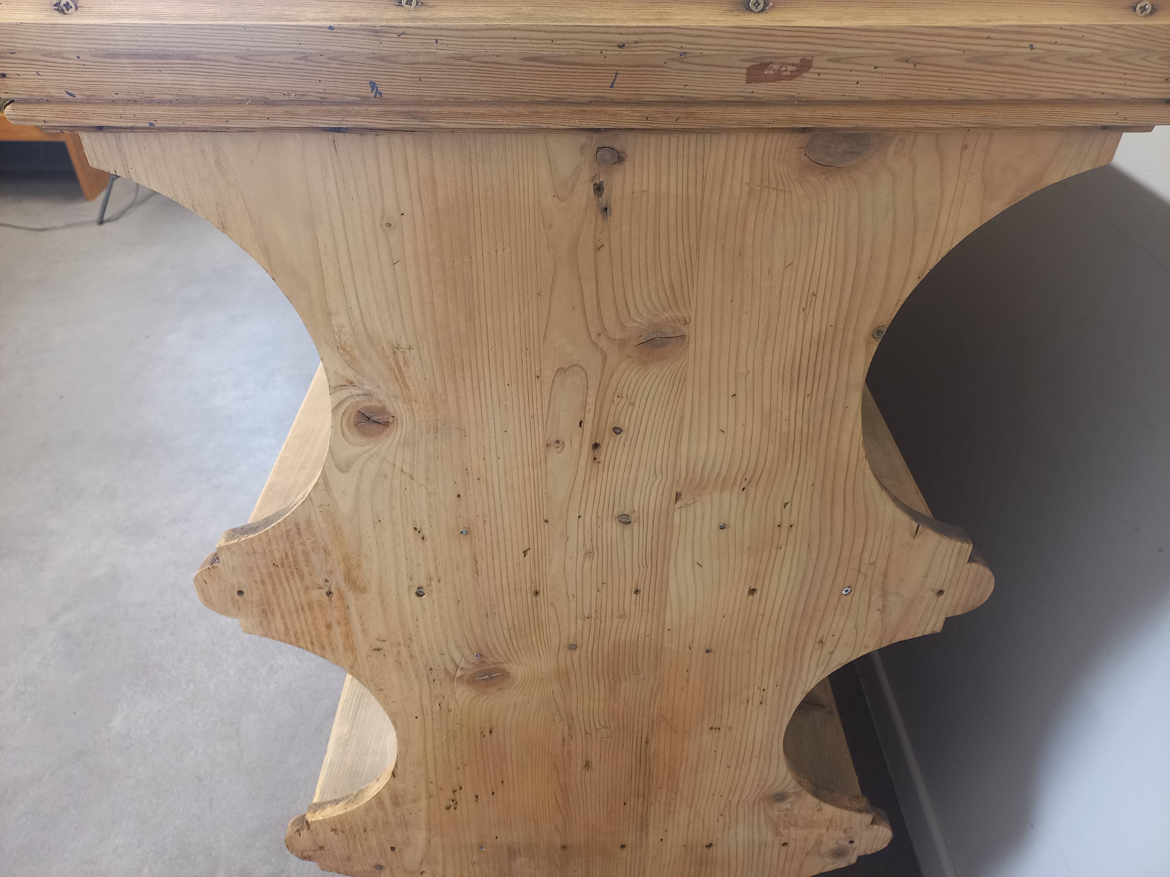 Large commercial shelf