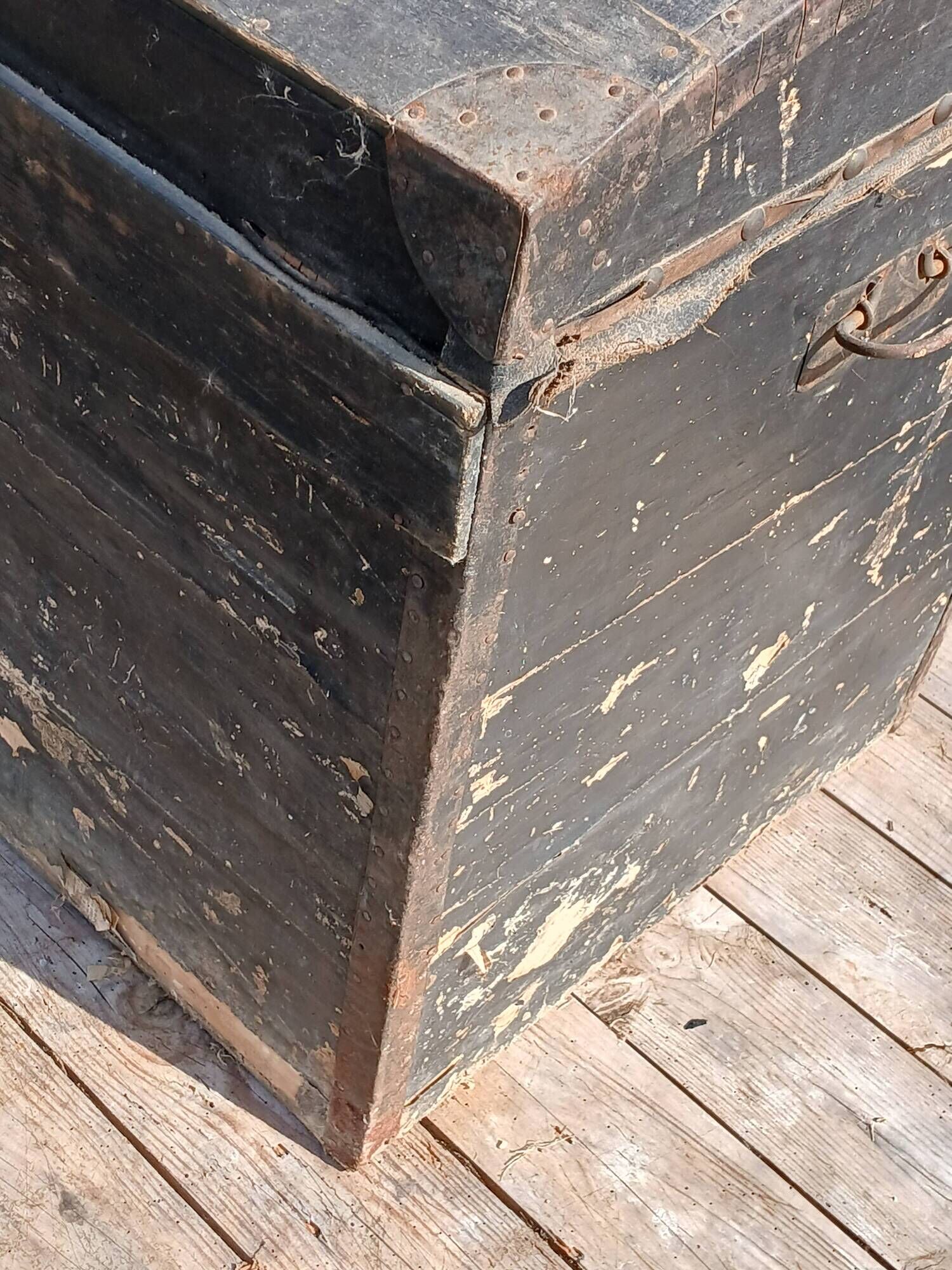 Malle Bombée Ph. Drevet Paris 1867 / Antique French Domed Trunk Napoleon II