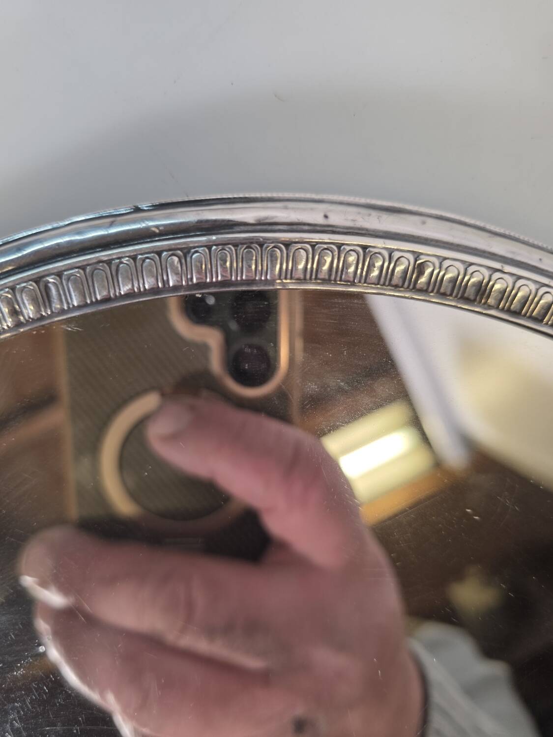 Silver-plated mirror tray centrepiece from the mid-20th century, 30 cm.