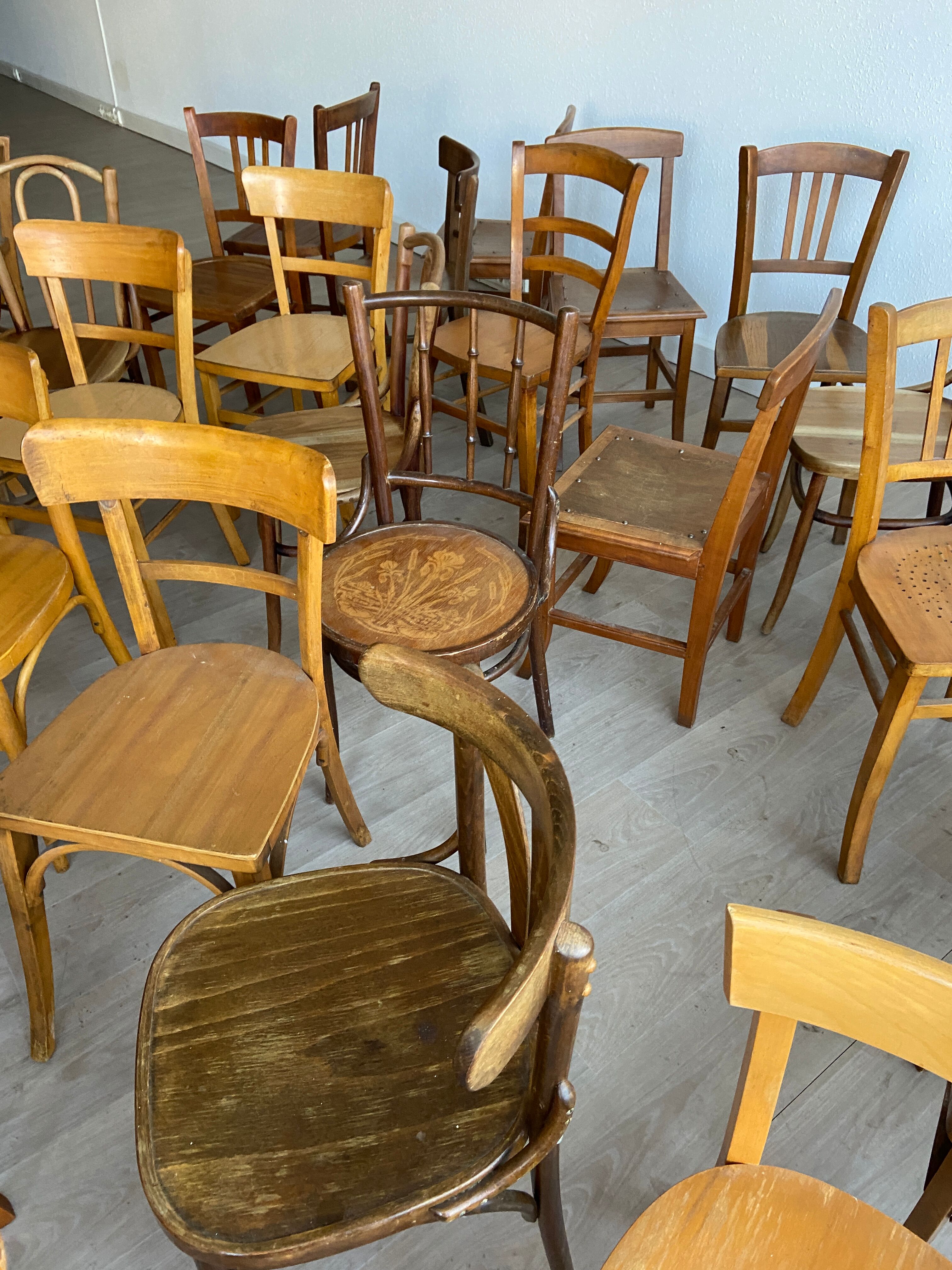 Set of 50 mismatched bistro chairs bentwood french Restaurant