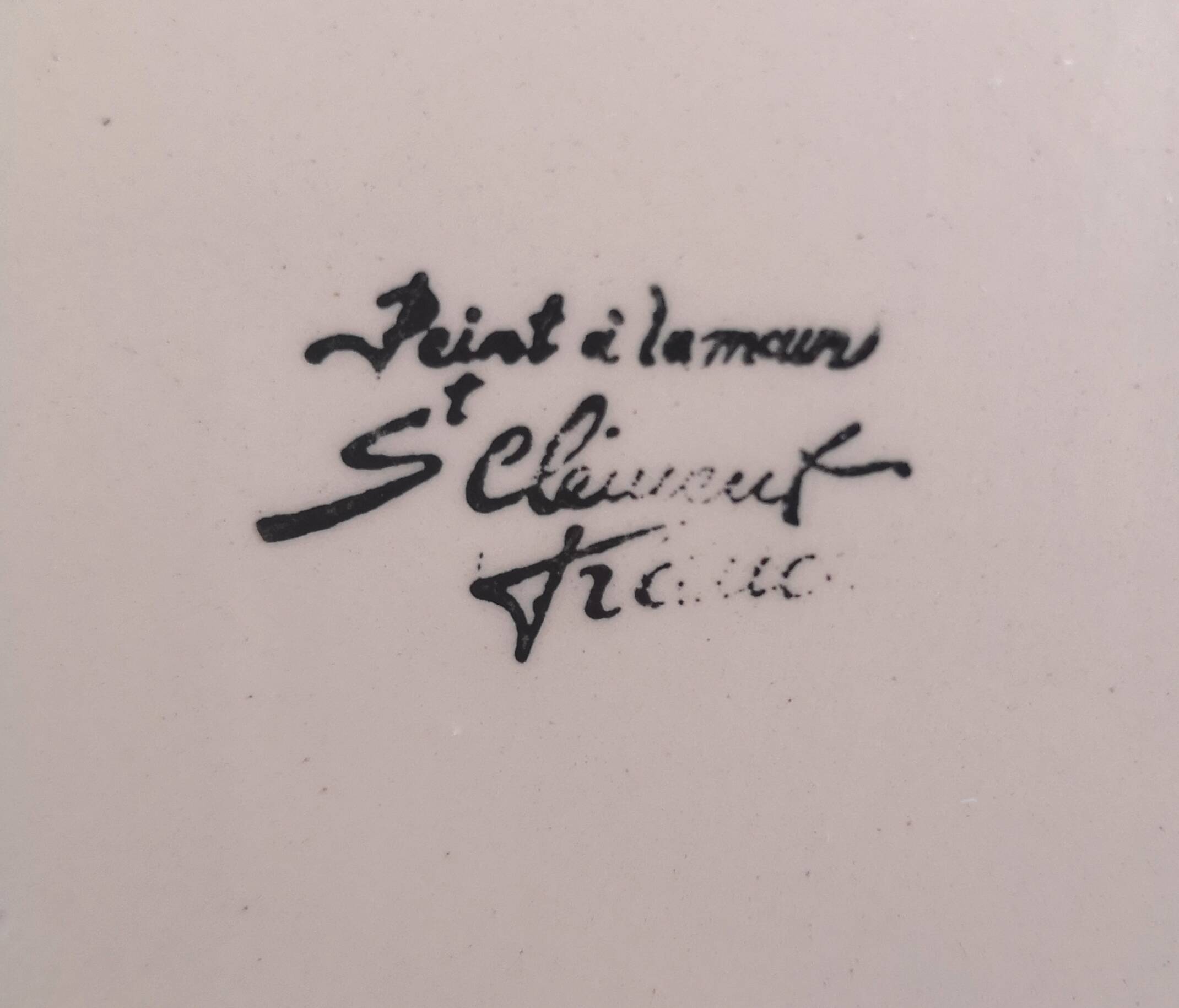 Old barbotine plate, St Clément factory