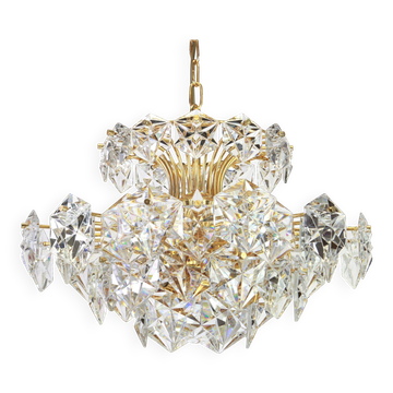Chandelier in gilded brass and crystal glass by Kinkeldey, Germany, 1970s.