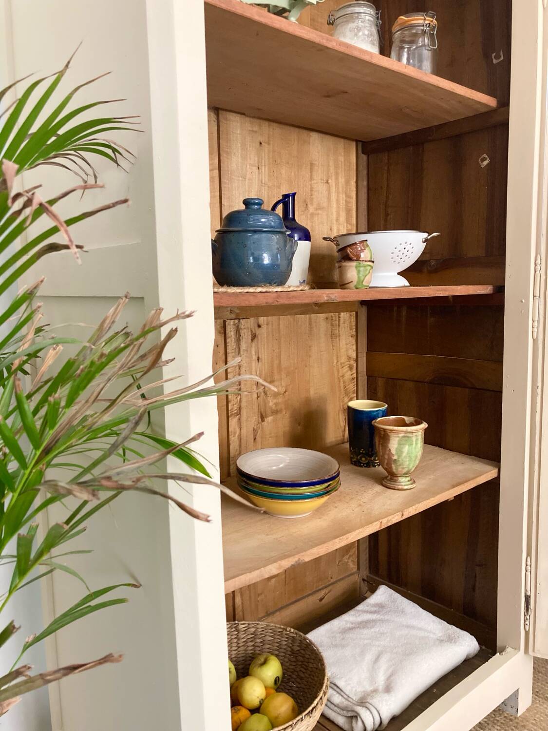 Parisian Bonnetiere wardrobe