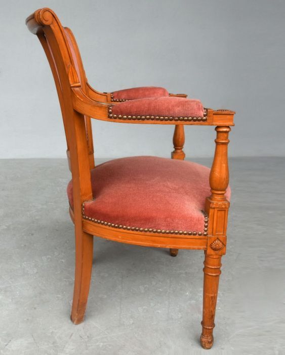 Paire de fauteuils style directoire en merisier velours