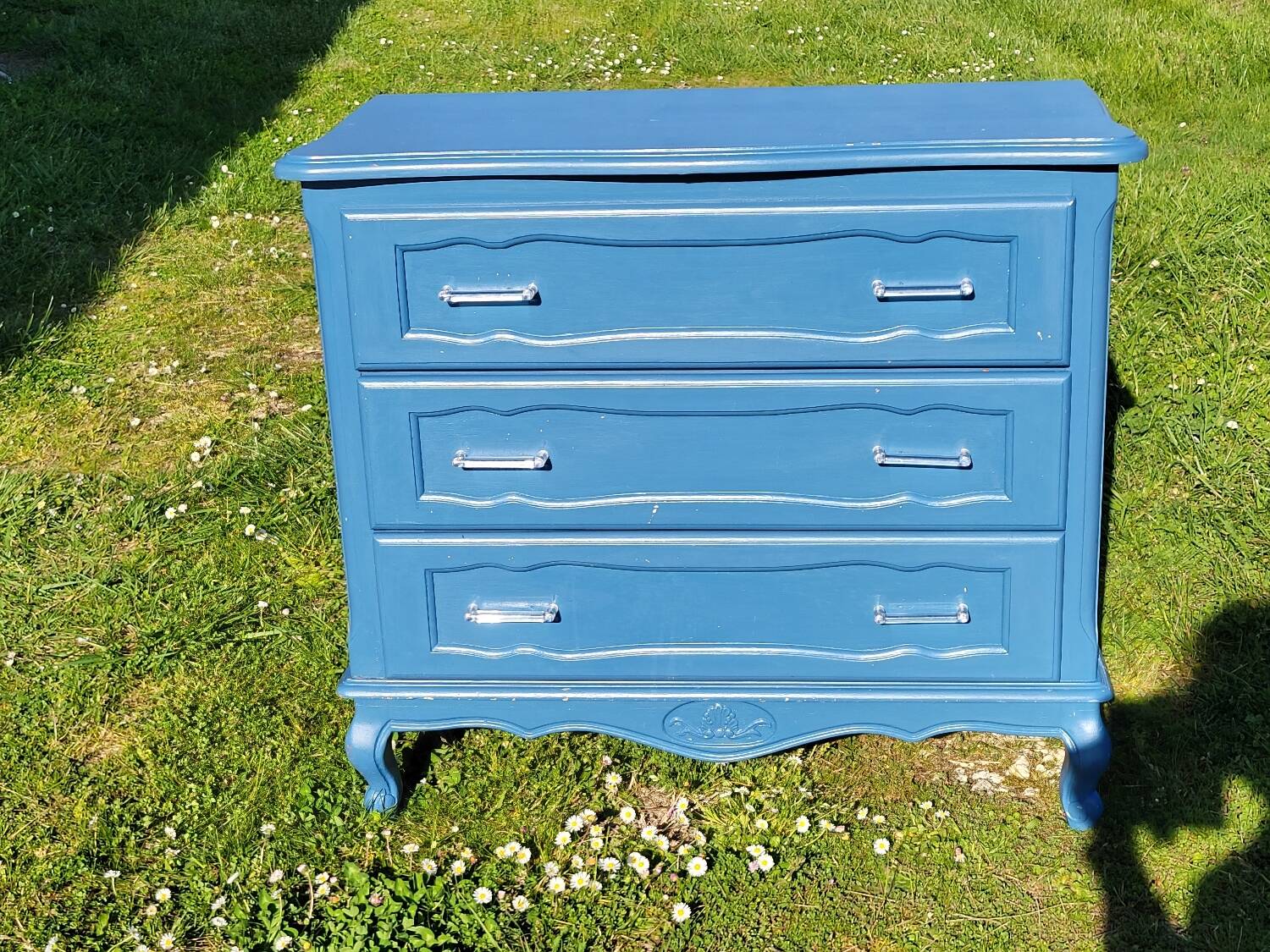 Louis XV style chest of drawers