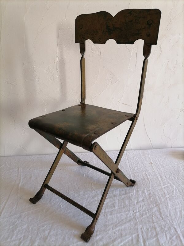 Chaise d'enfant en fer forgé. XIXème
