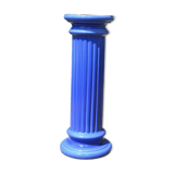 Royal blue column