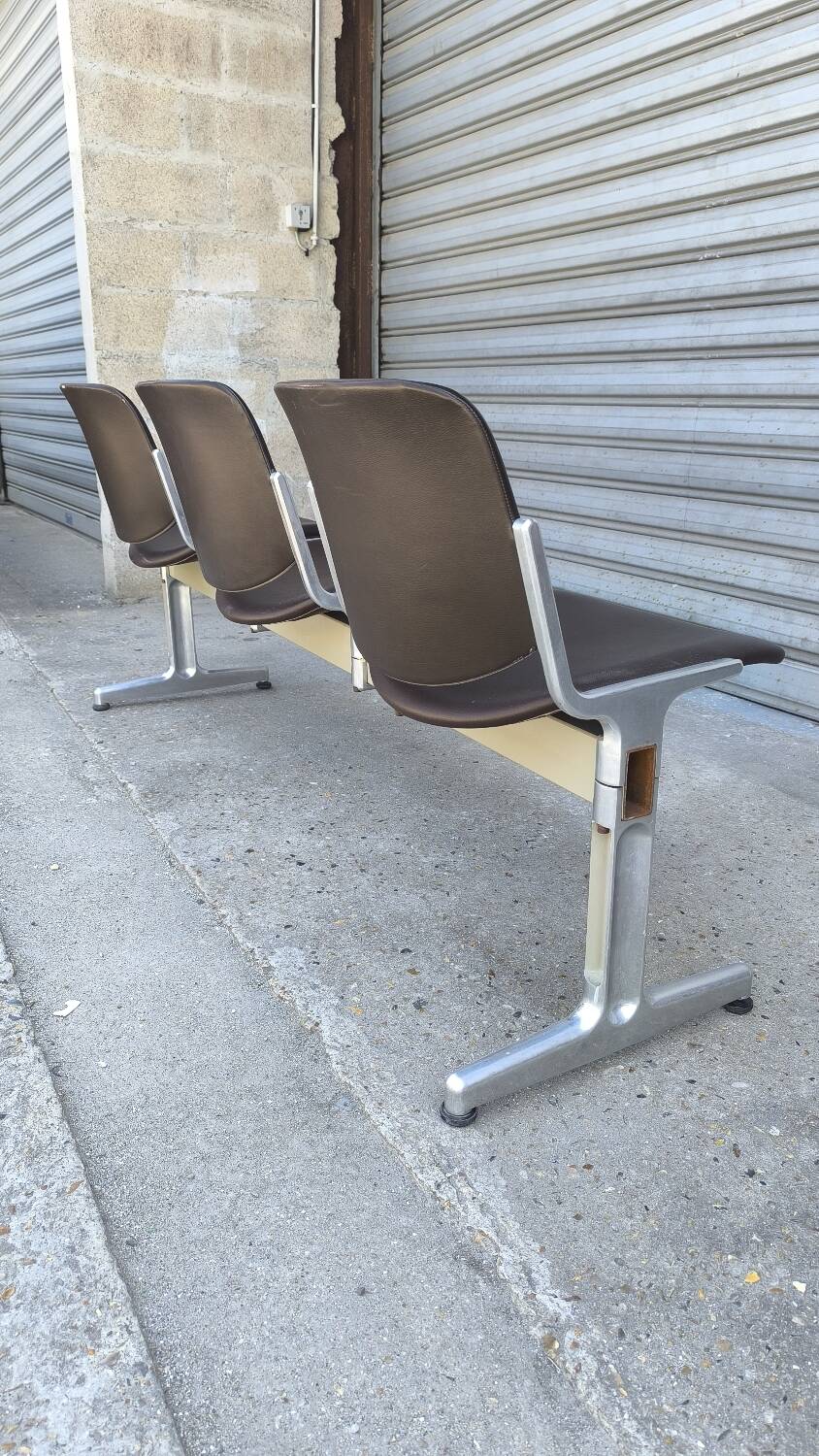 Giancarlo Pirelli bench Castelli model for anonima