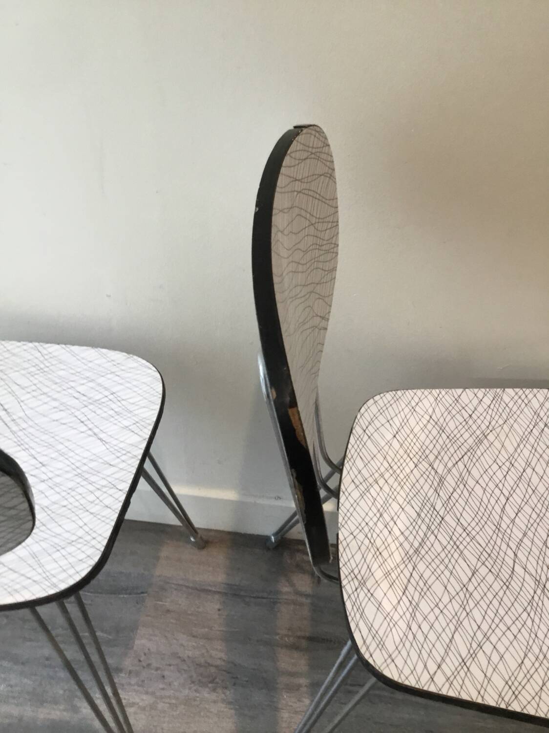 Set of 2 Formica chairs