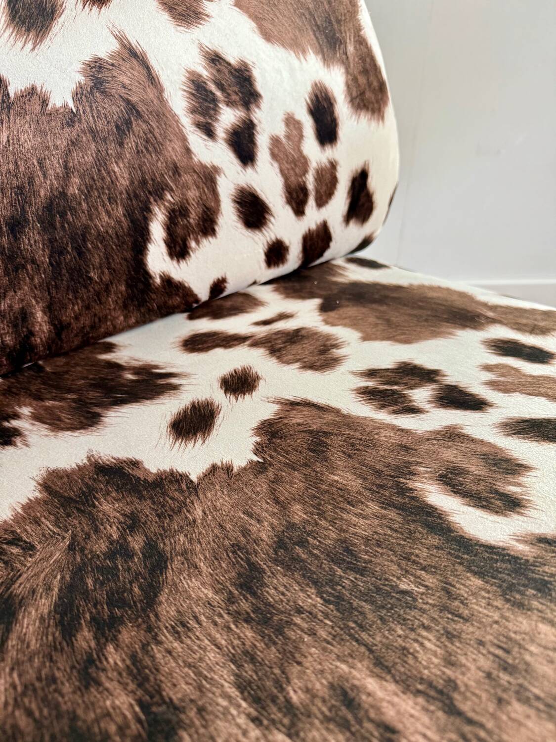 Caracas Pierre Guariche Airbone armchair from the 70s