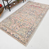 Farmhouse floral vintage rug 256x137cm