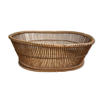 Wicker laundry pan